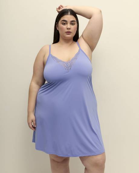 Nuisette en microfibre de satin avec dentelle - Déesse Collection