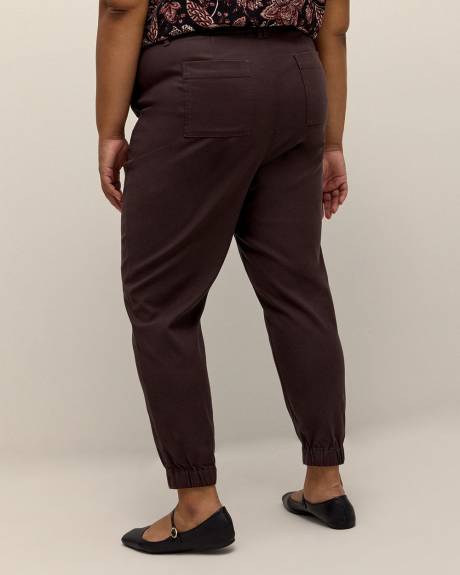 Tapered-Leg Pull-On Pant