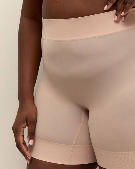 Seamless Cool Touch Shaping Short - ti Voglio