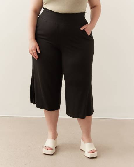 Responsible, Black Knit Gaucho Pant