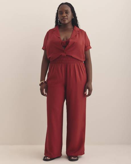 Short-Sleeve Notch Collar Buttoned-Down Shirt