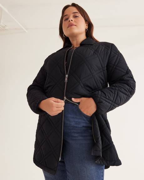 Manteau asymétrique matelassé, tissu responsable