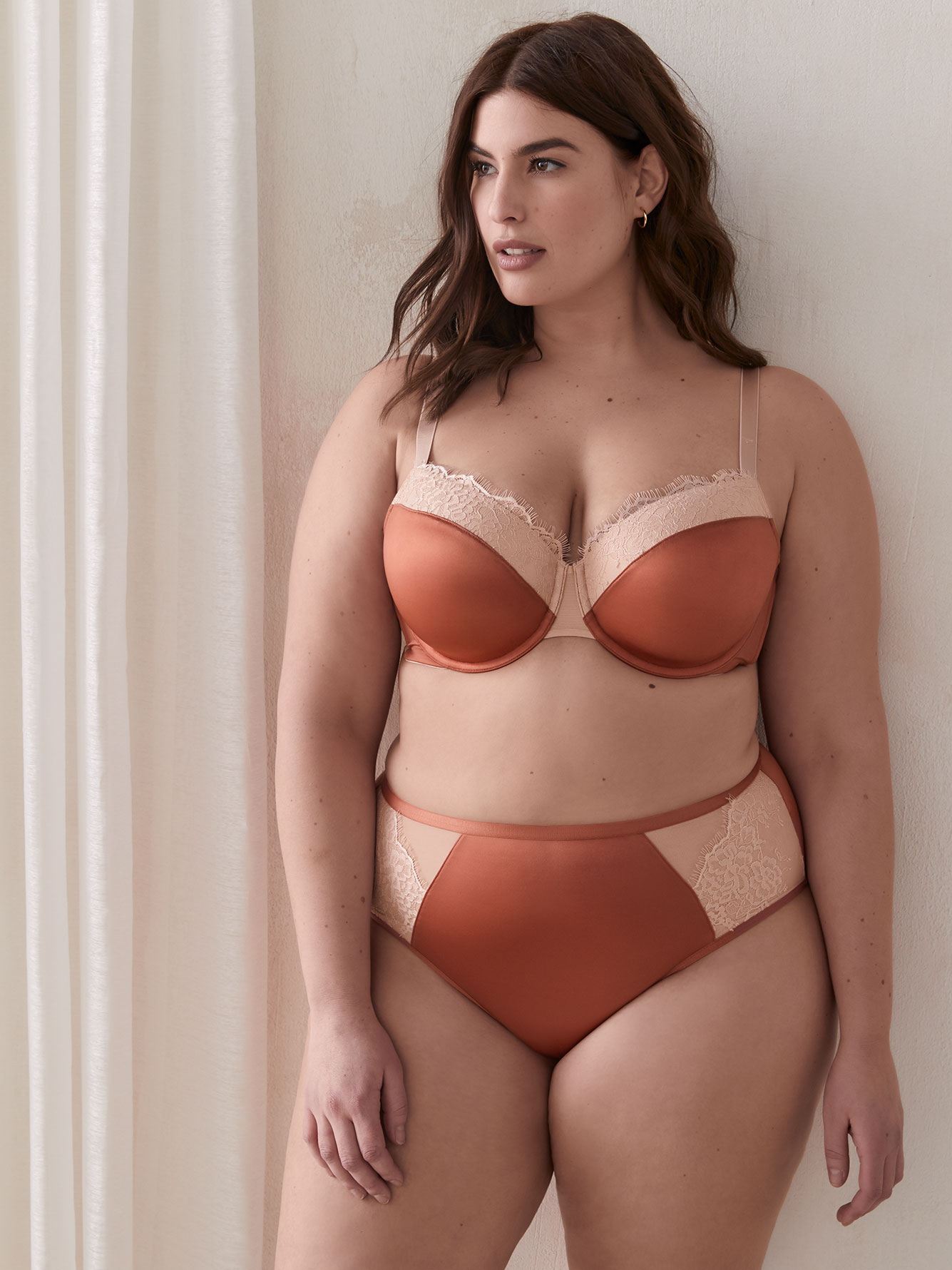 h cup bras