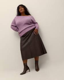 Jupe mi-longue marron en cuir synthétique