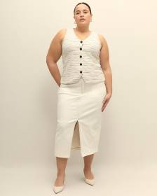 Striped Textured Buttoned-Down Sleeveless Vest