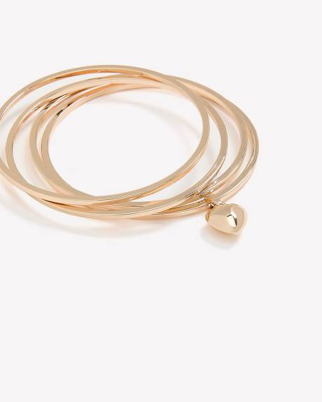 Bracelets dorés avec pendentif en coeur, ens. de 4
