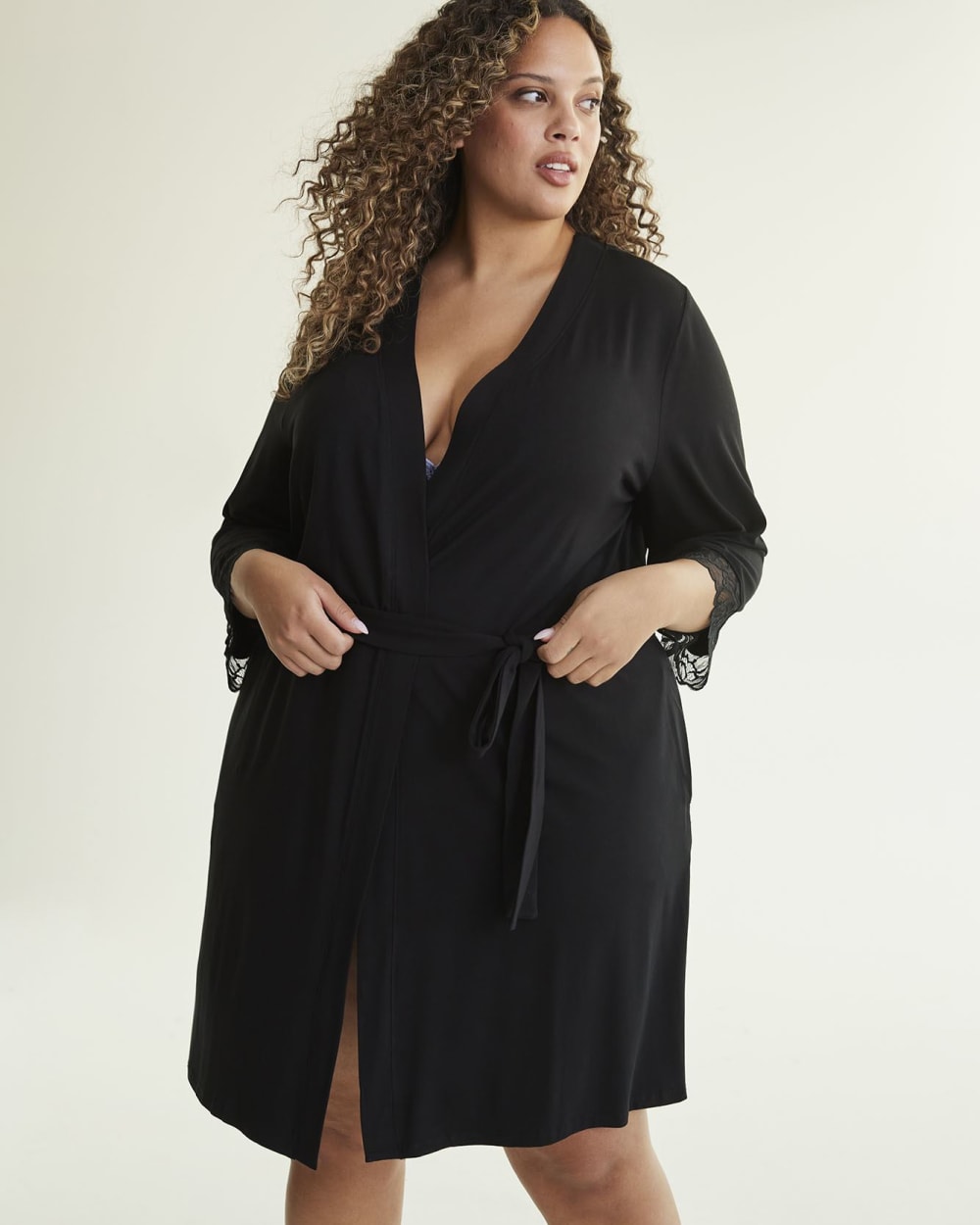 Responsible, Solid Jersey Dressing Gown with Lace Trim Hem ti VOGLIO