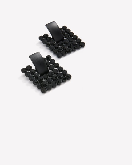 Boucles d'oreilles carrées ornées de pierres noires