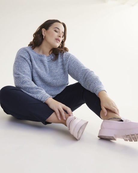 Pull en coton à mailles perlées avec encolure bateau