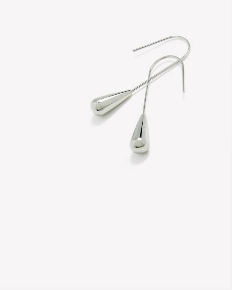Pendants d'oreilles délicats à hameçon