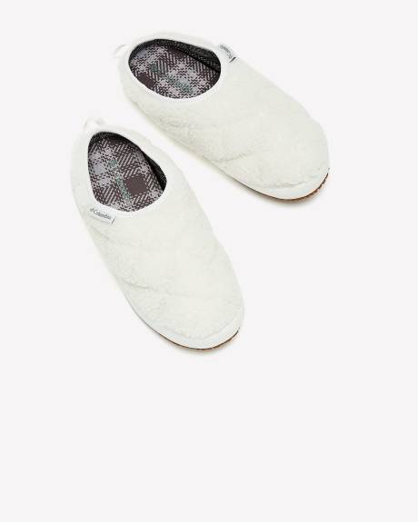 Regular Width, White Sherpa Cozy Cabin Camper Slippers - Columbia