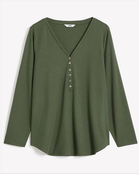 Long-Sleeve V-Neck Henley Knit Top