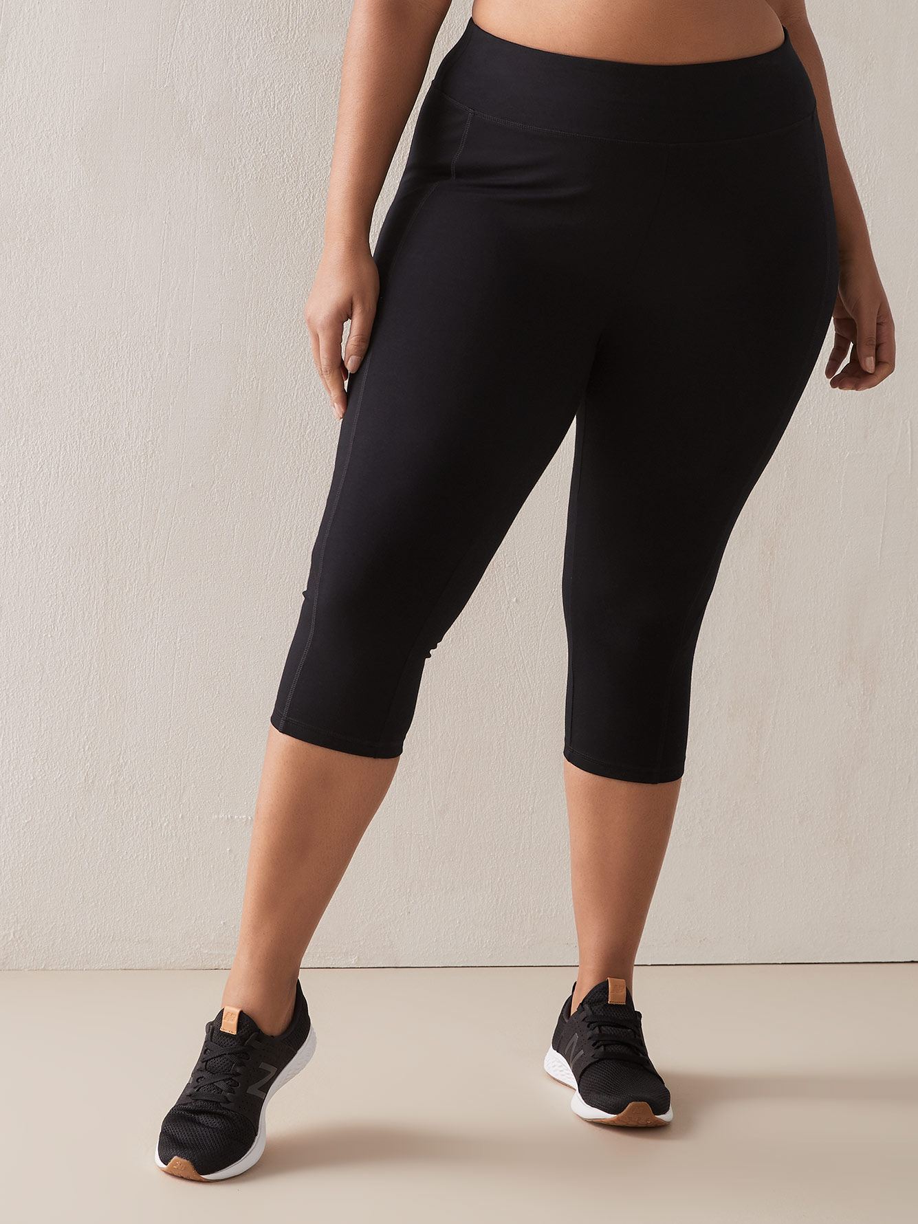 Black Capri Legging - ActiveZone