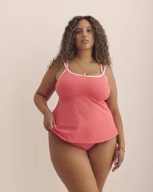 Tankini côtelé corail avec bretelles doubles à motifs géométriques