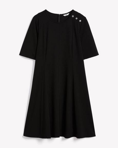 Robe cintr&eacute;e et &eacute;vas&eacute;e en tricot c&ocirc;tel&eacute; avec manches aux coudes