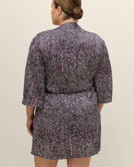 Satin Robe with Lace Details at Sleeve Cuff - Déesse Collection
