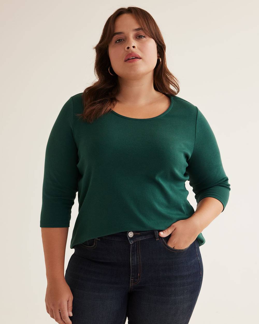 Girlfriend-Fit Crewneck Ribbed Tee - PENN. Essentials