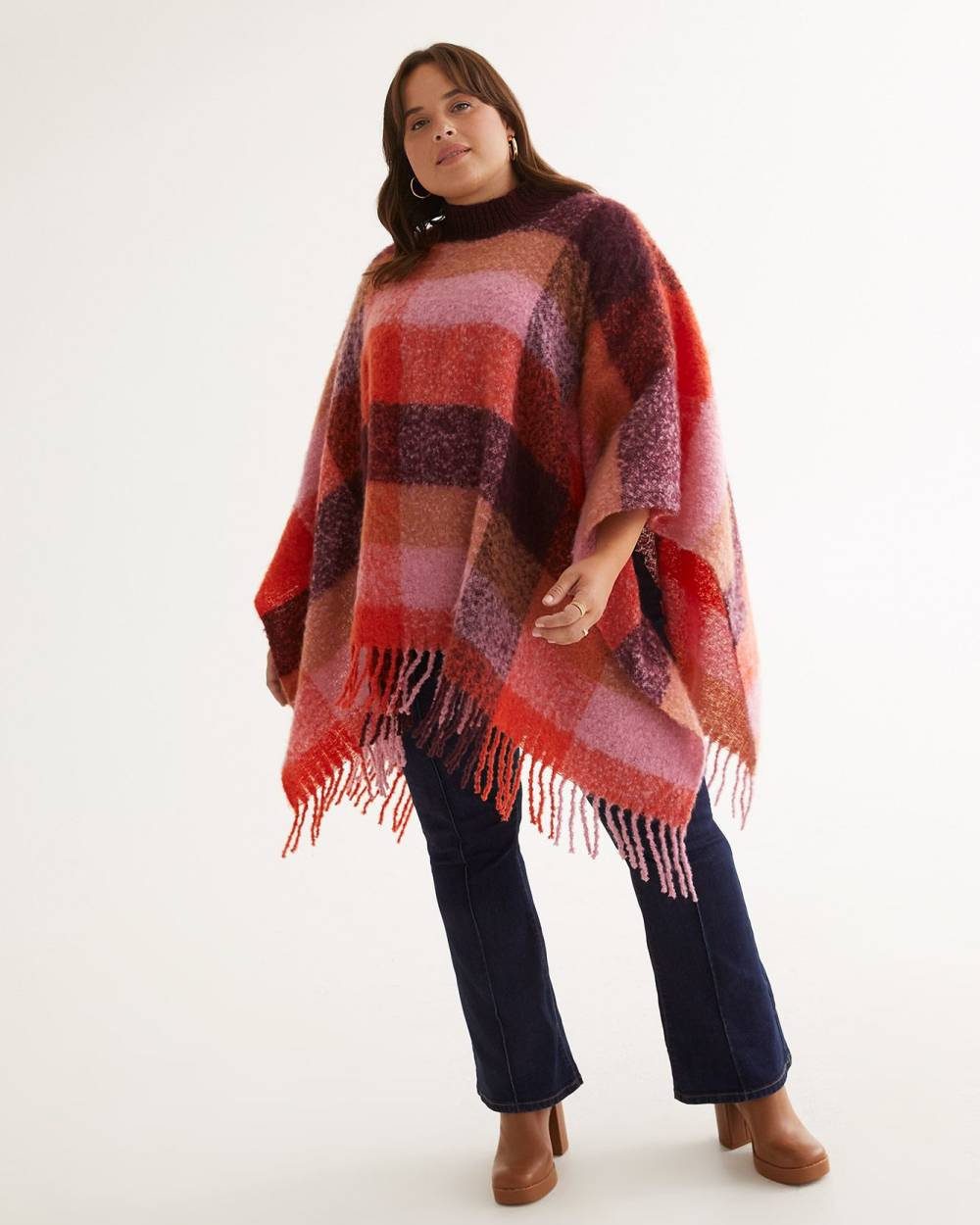 Poncho carreauté avec col côtelé