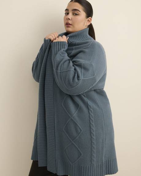 Veste cardigan tunique à mailles torsadées