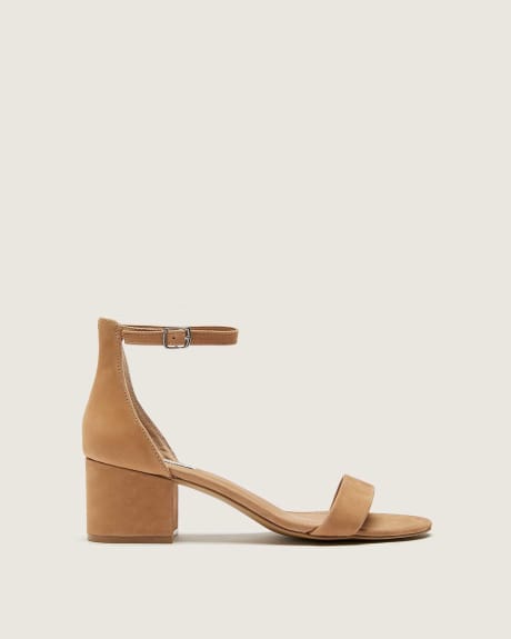 Wide-Width Block-Heeled Leather Strappy Sandals - Steve Madden