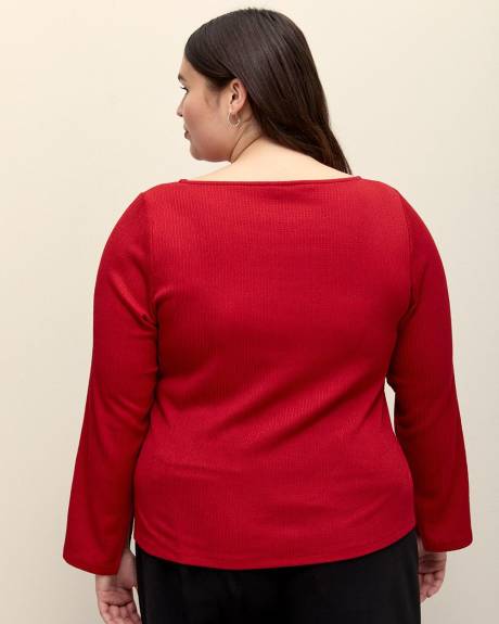 Red Boat Neck Knit Top