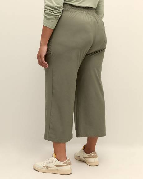Boundless Beauty Wide-Leg Capri Pant - Columbia