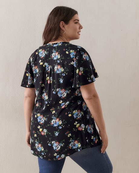 Printed Short-Sleeve Tunic Blouse - In Every Story