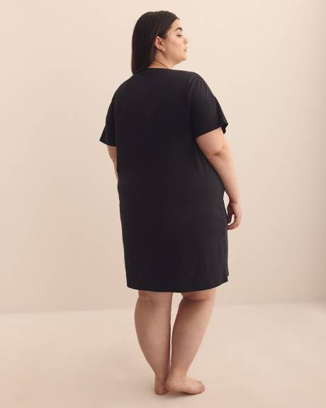 Black Snoopy Short-Sleeve Sleepshirt - ti Voglio