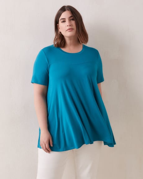 Solid Short-Sleeve Sweetheart Top - In Every Story