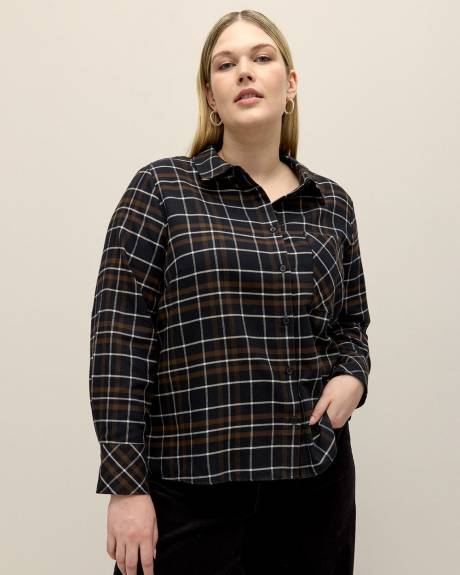 Plaid Flannel Buttoned-Down Shirt