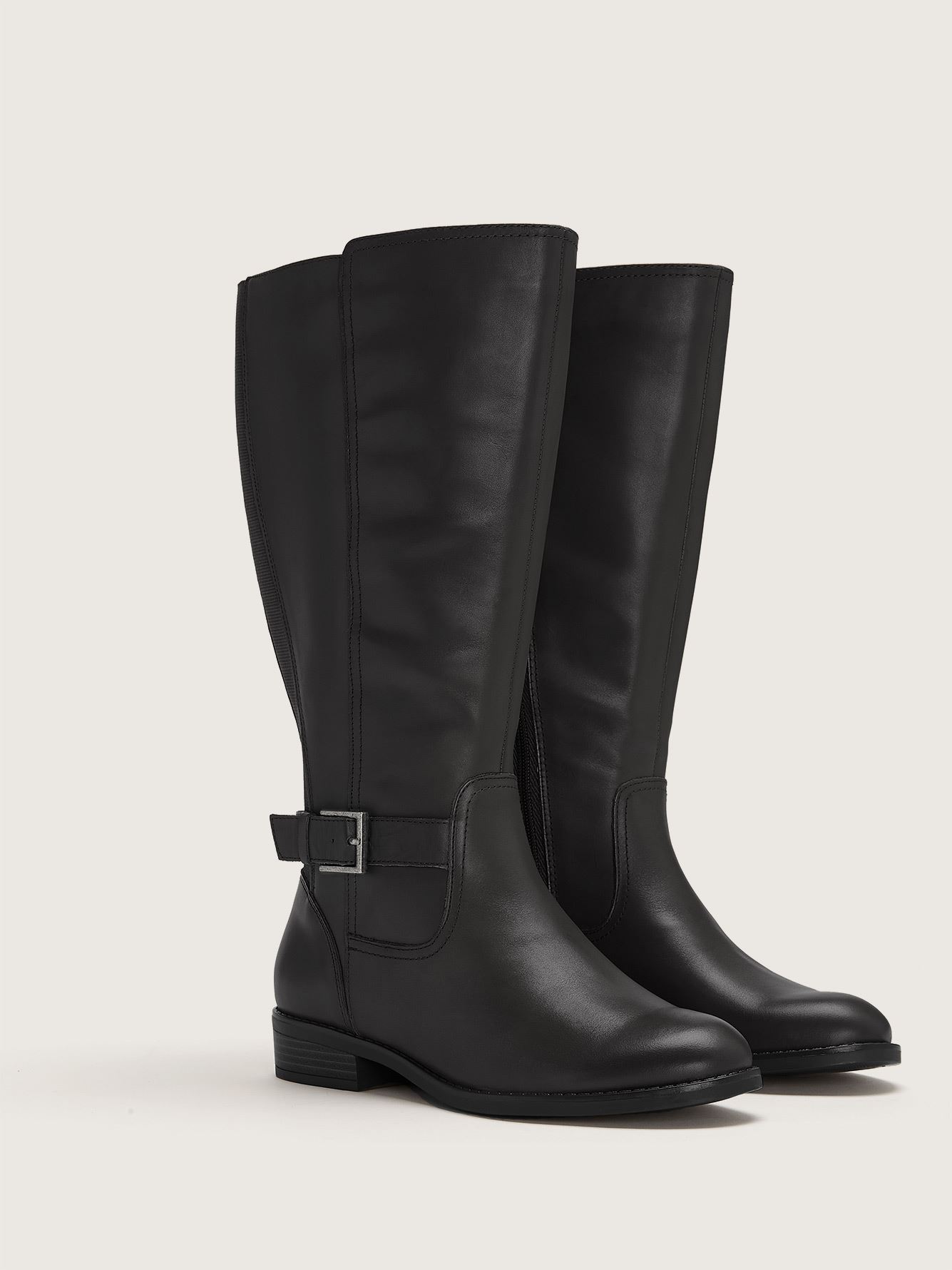 wide width boots size 11