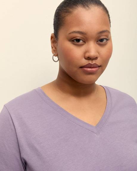 Boyfriend-Fit Short-Sleeve Tee - PENN. Essentials