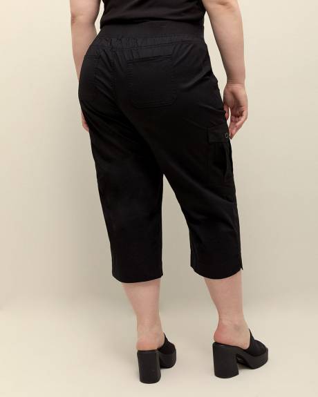 Cotton Capri with Ribbed Waistband