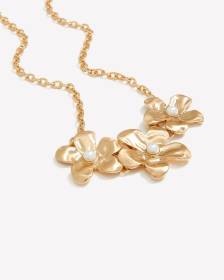 Short Golden Necklace with Flowers