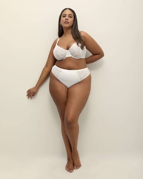 Culotte tanga blanche avec broderie anglaise - Déesse Collection
