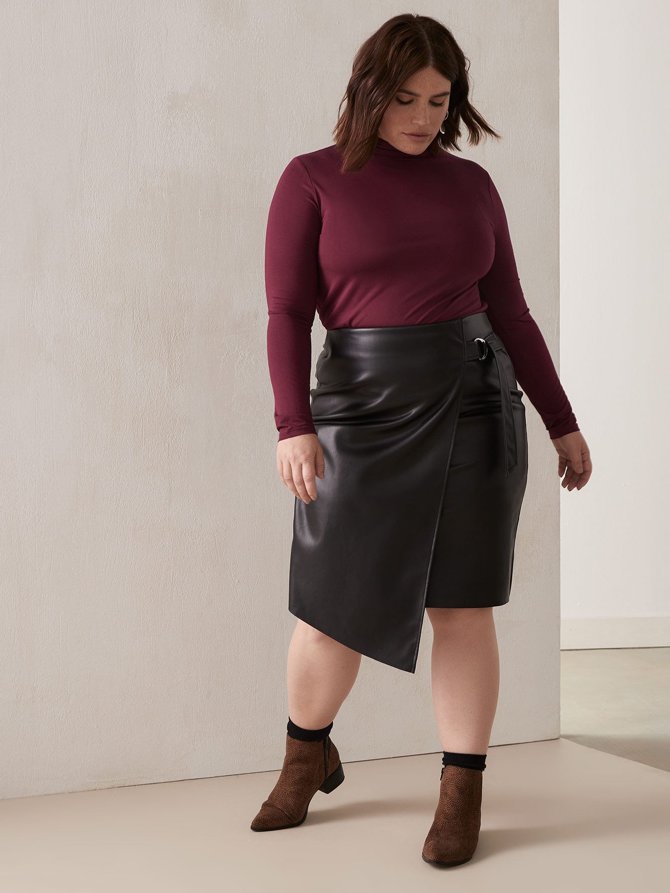 Asymmetrical Plus Size Skirt