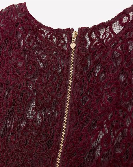 Short Lace Dress with Balloon Sleeves