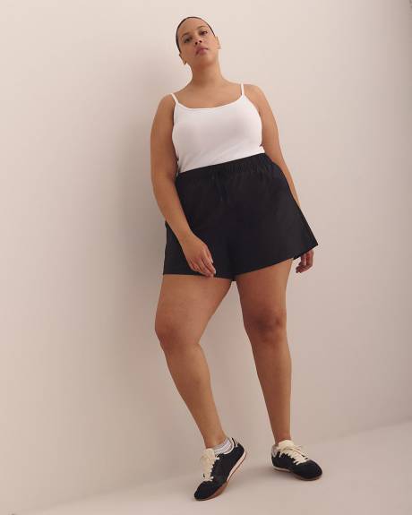 Short extensible à taille haute élastique avec détails perforés, tissu responsable - Active Zone
