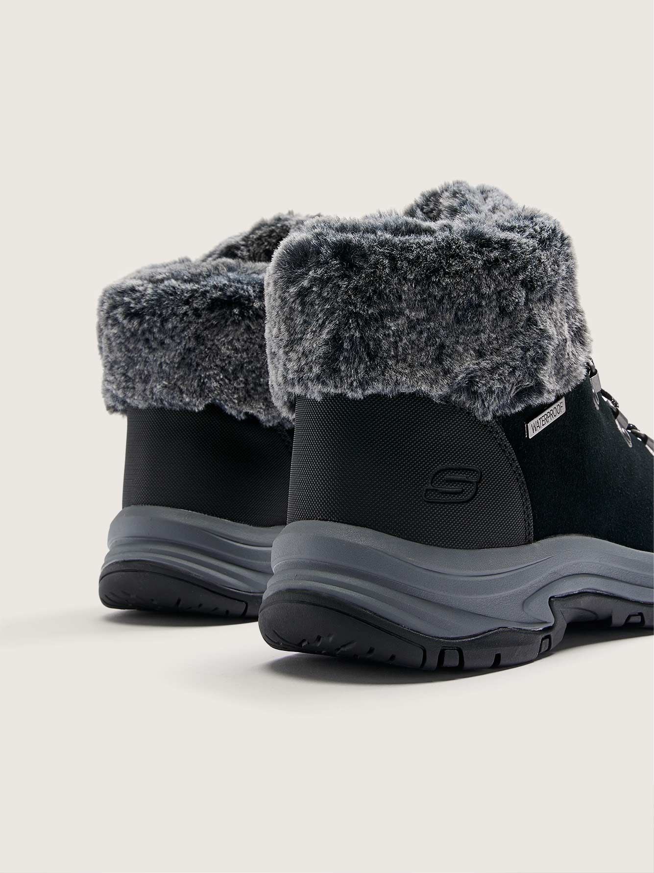 skechers wide width winter boots