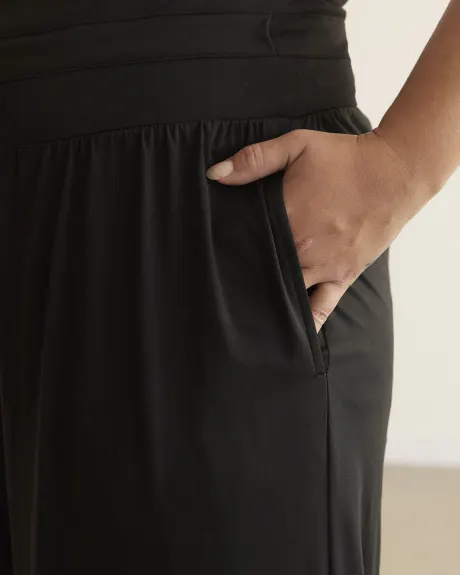 Pantalon court à jambe évasée et taille haute, tissu responsable - Active Zone