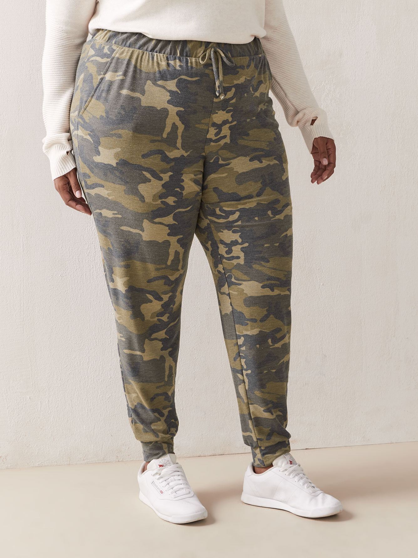 kayla camo jogger pant