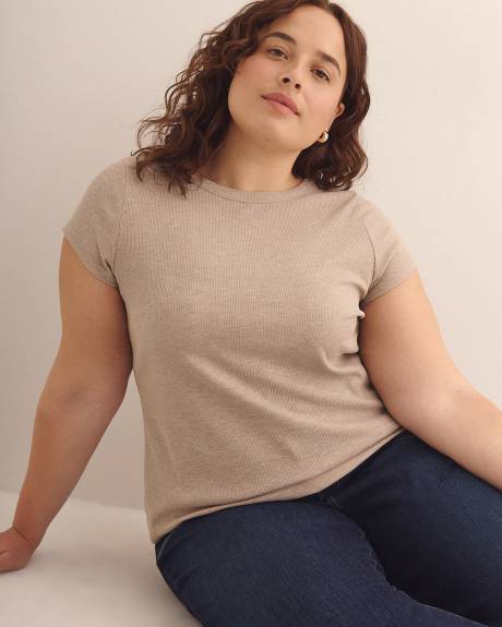Crewneck Ribbed Baby Tee - PENN. Essentials