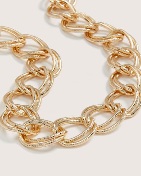 Collier à larges maillons