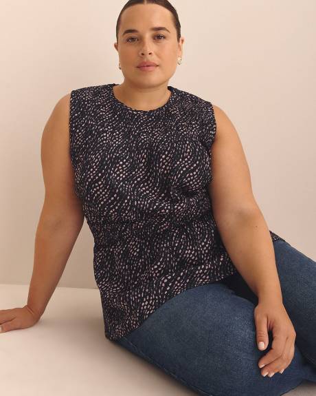 Smocked Sleeveless Knit Top