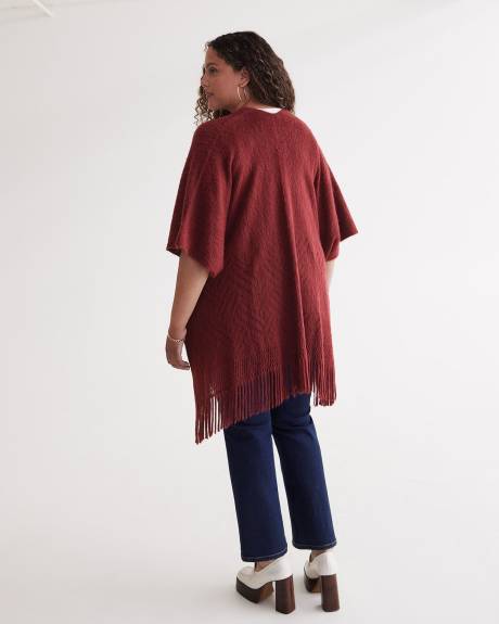 Châle en tricot avec franges