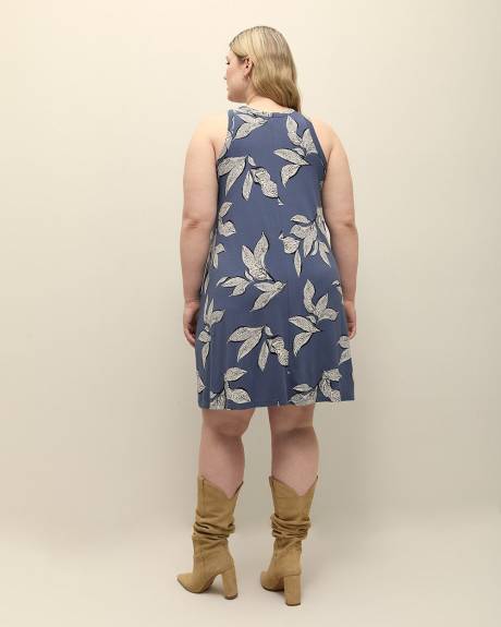 Responsible, Sleeveless Swing Crewneck Dress