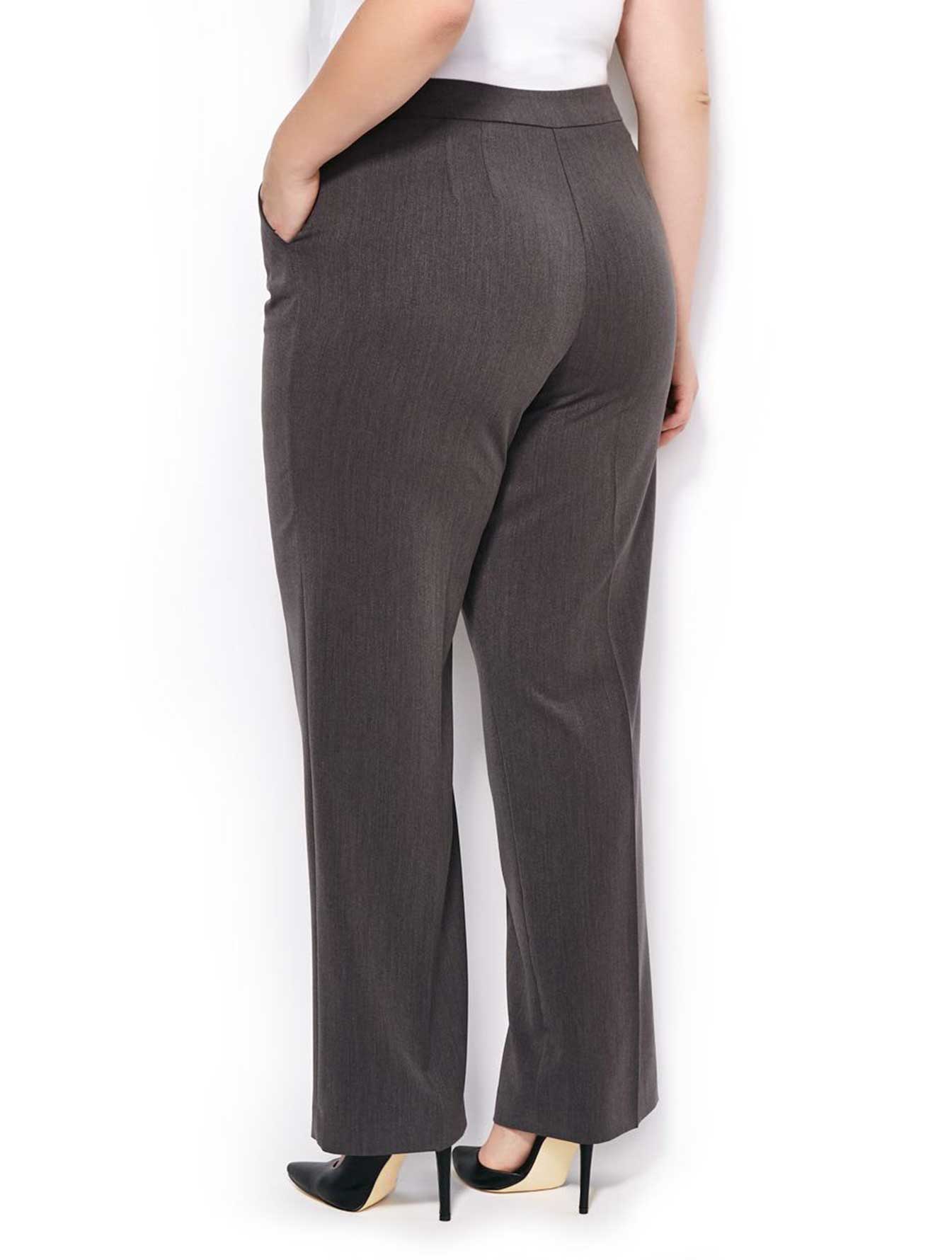 wide leg pants for curvy figure