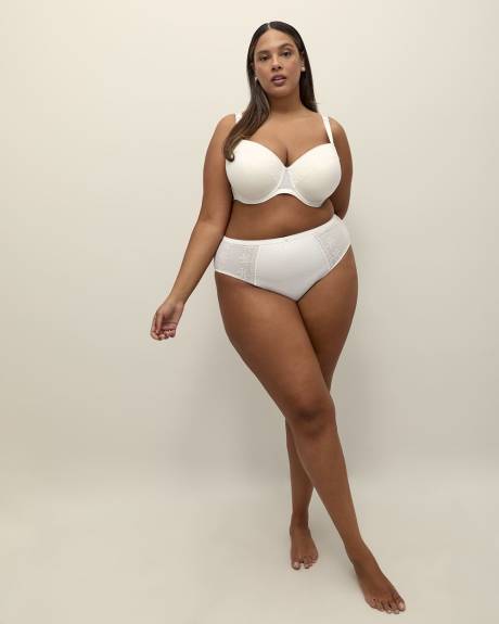 Culotte échancrée blanche avec broderie anglaise - Déesse Collection