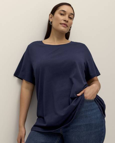 Responsible, Curvy-Fit Crewneck Tee - PENN. Essentials
