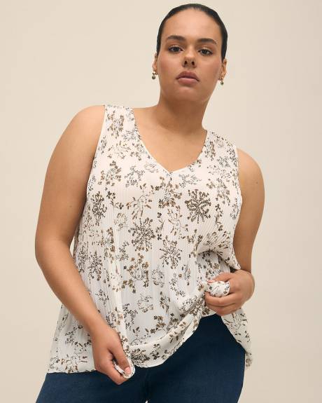Responsible, Sleeveless A-Line Pleated Blouse